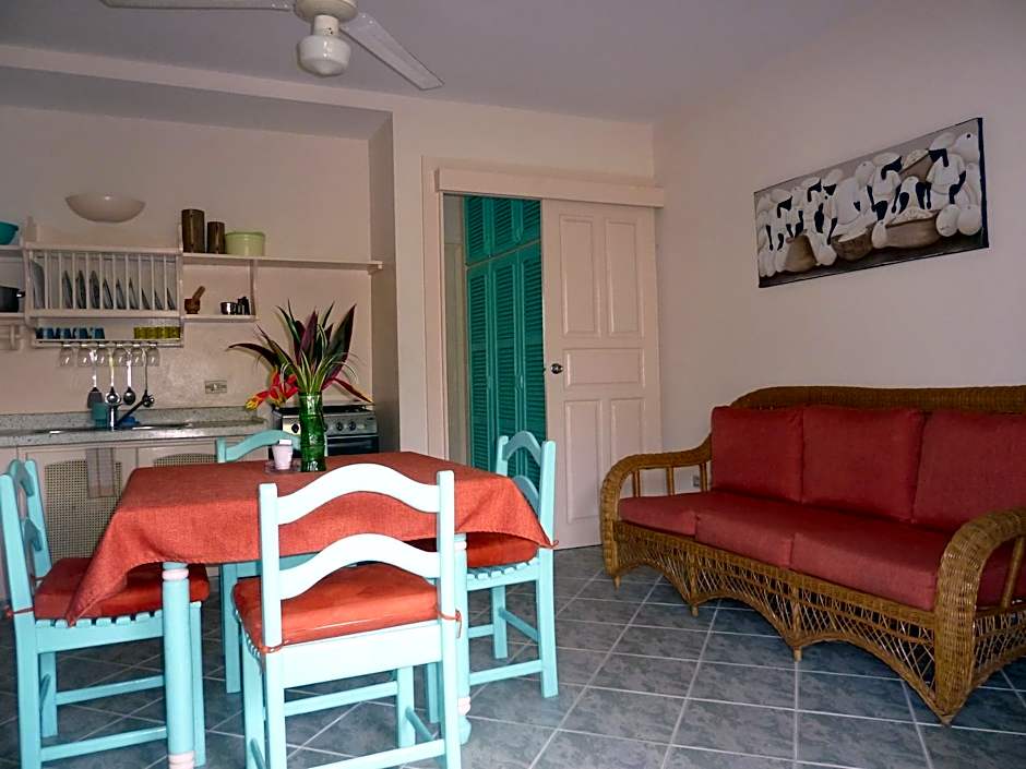Hotel Playa Colibri