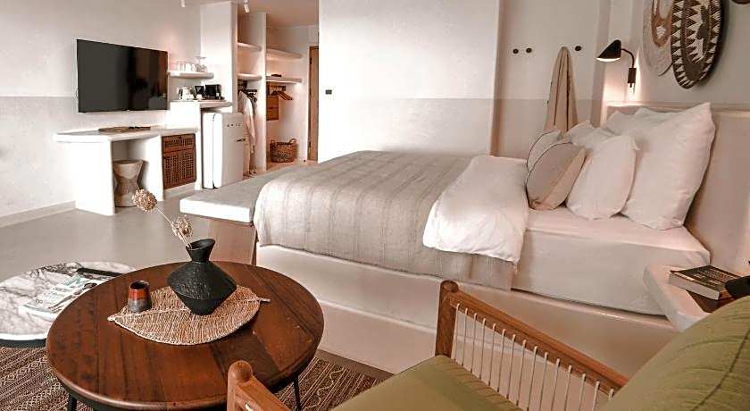 Perios Beach House - Adults Only