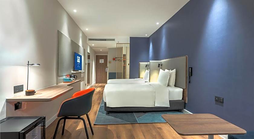 Holiday Inn Express Yangjiang City Center By IHG