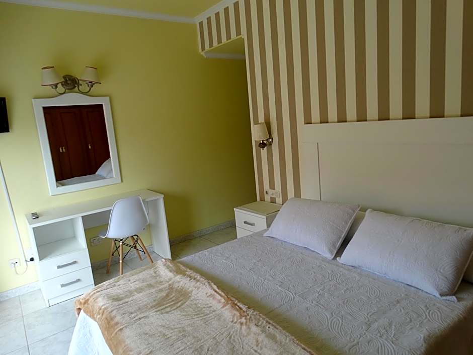 Hotel Cervantes