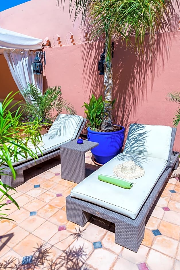 Riad Laora By La Siredrah