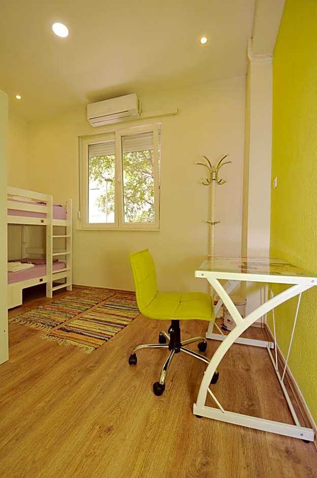 Oasis hostel