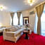 Garni Hotel Royal Crown