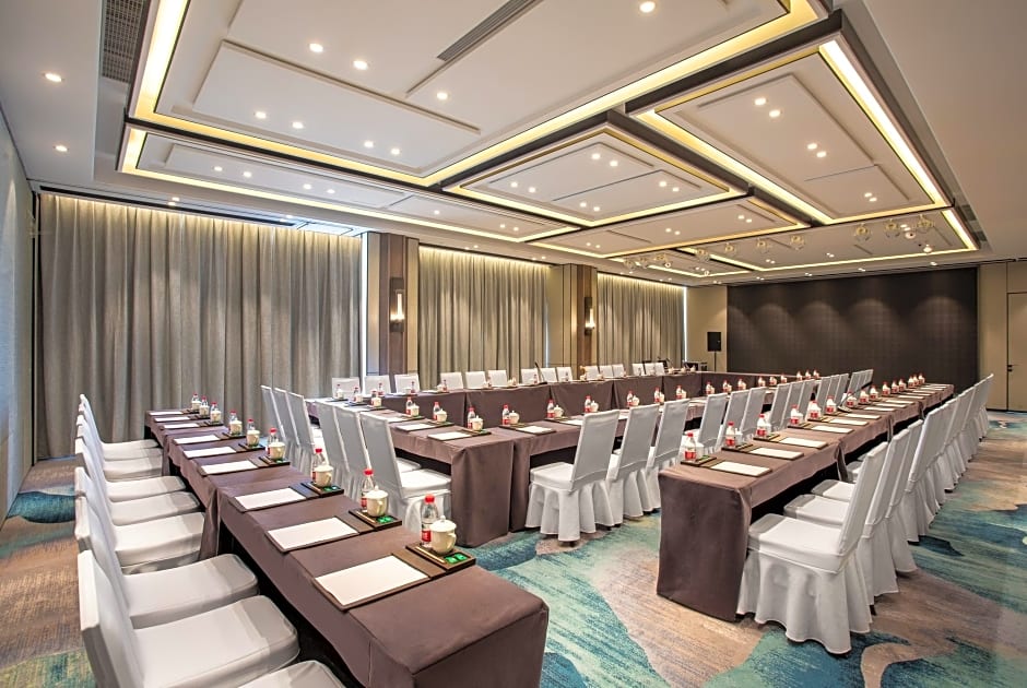 Ramada Plaza Wyndham Xiangyang Xiangzhou