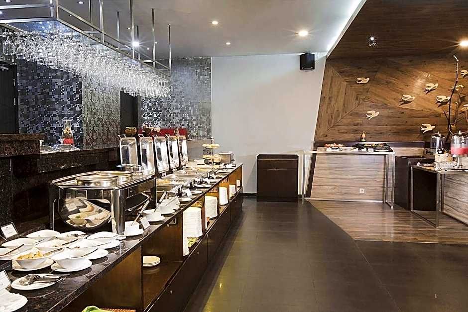 Oak Tree Urban Hotel