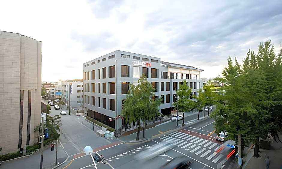 Jeonju tourist hotel kkotsim