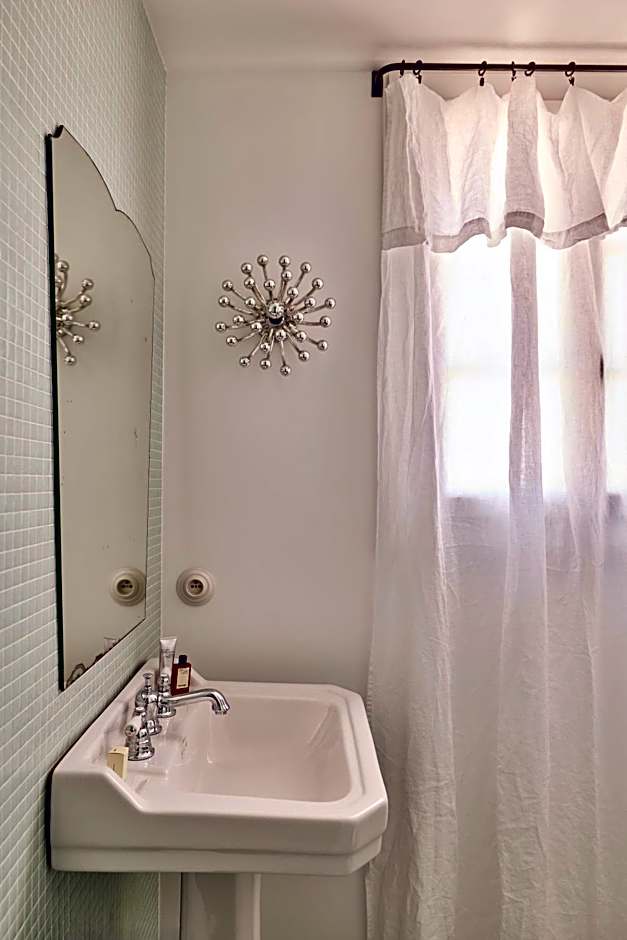 Hôtel Nude Paris - Color Vision