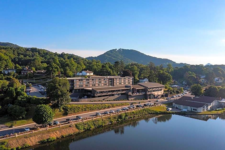 The Terrace Hotel at Lake Junaluska