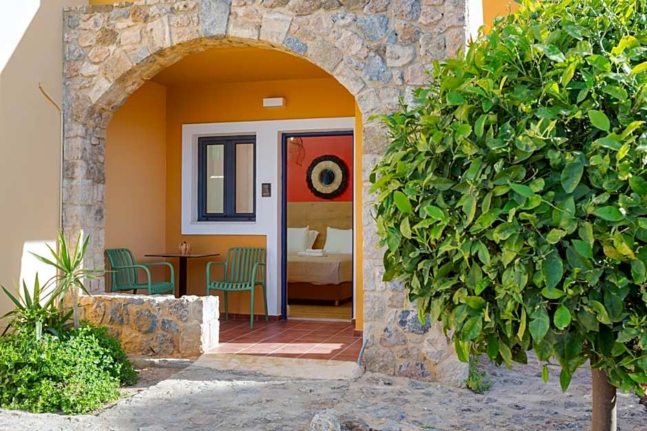 Driades Luxury Apartments by Estia