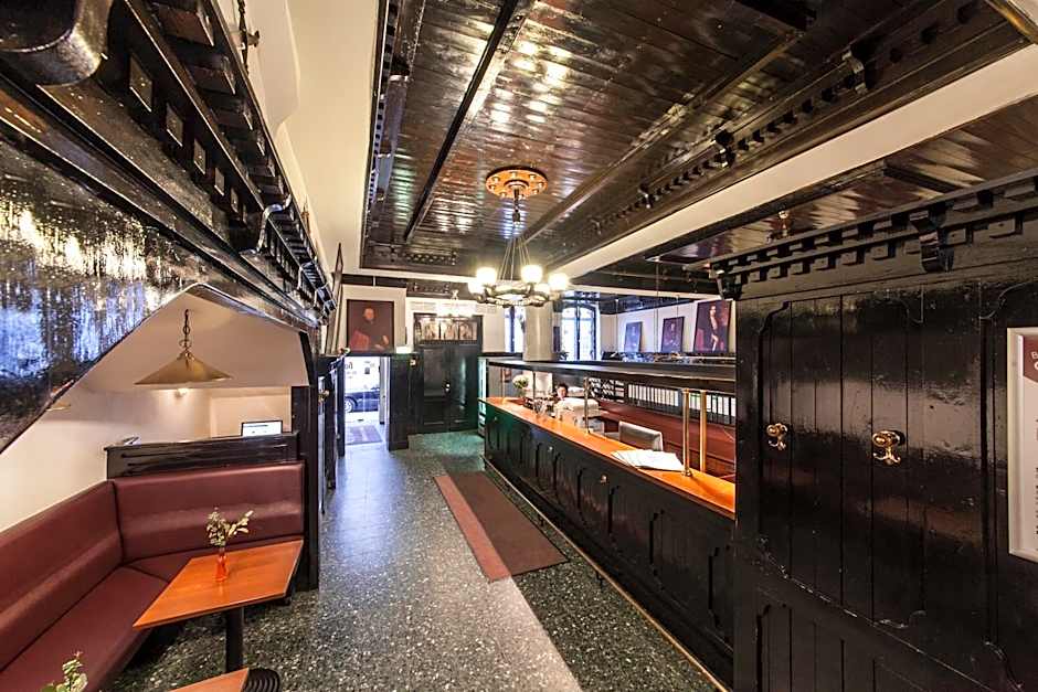 Hotel Ahl Meerkatzen Koln