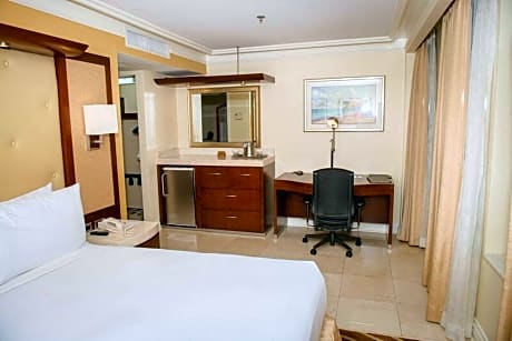 Partial Ocean View 1 King