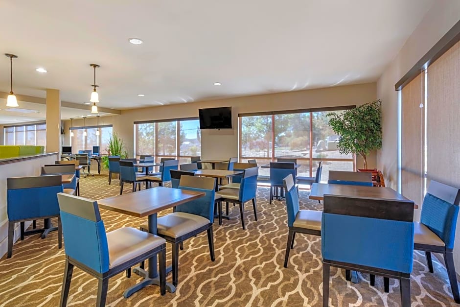 Comfort Suites Fernley