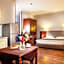 Greguar Hotel by UHM