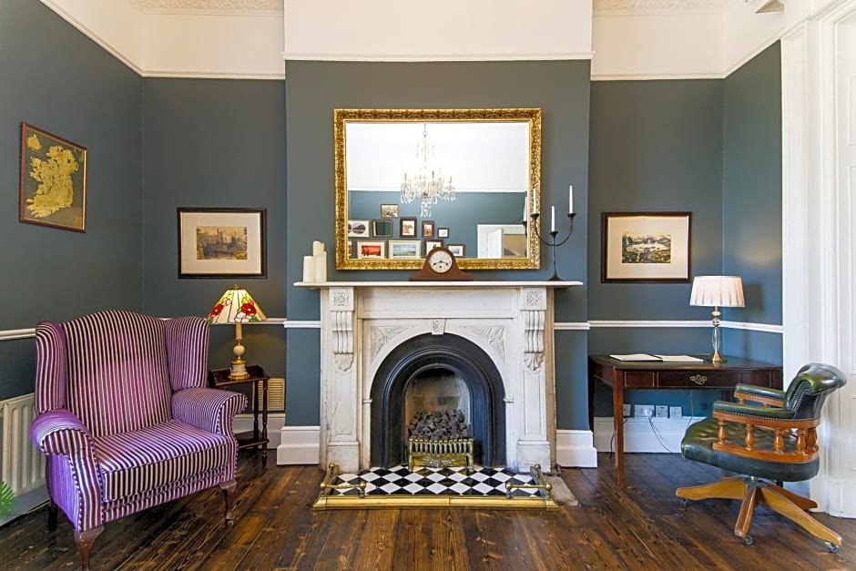 Charleville Lodge Hotel