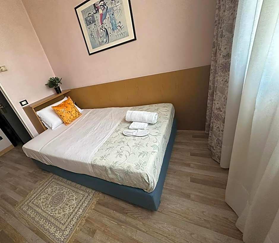 Hotel Raffaello Venice