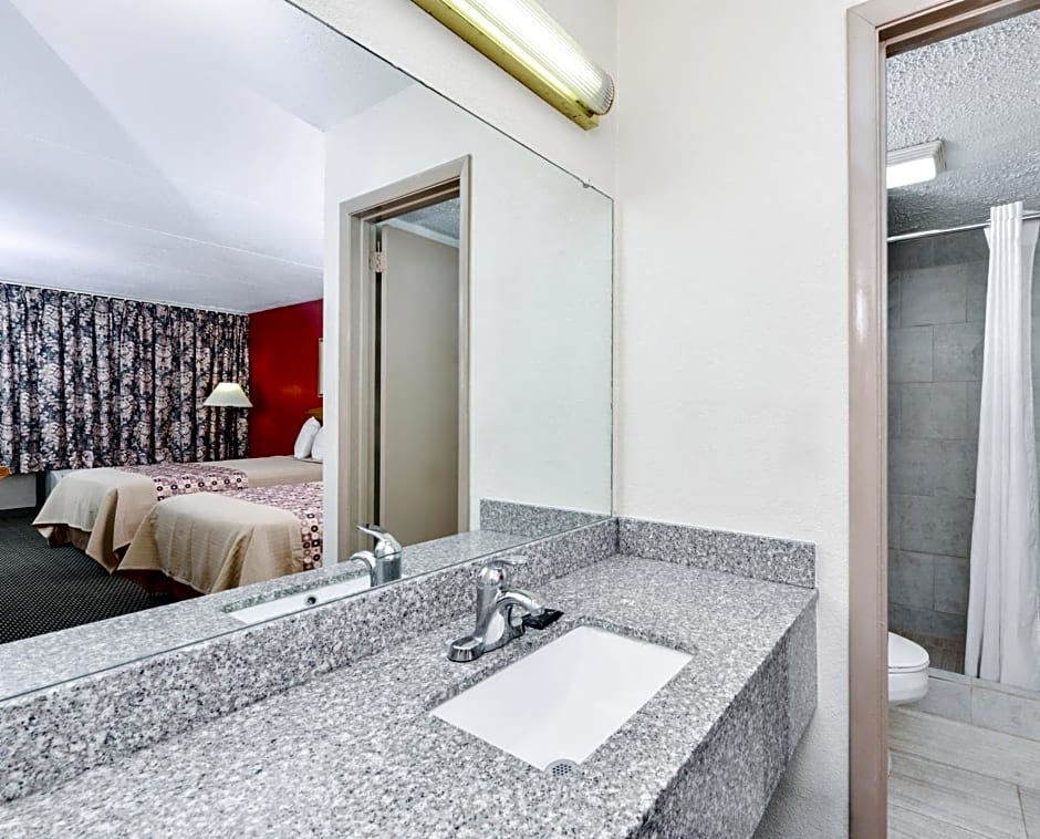 Americas Best Value Inn - Goodlettsville