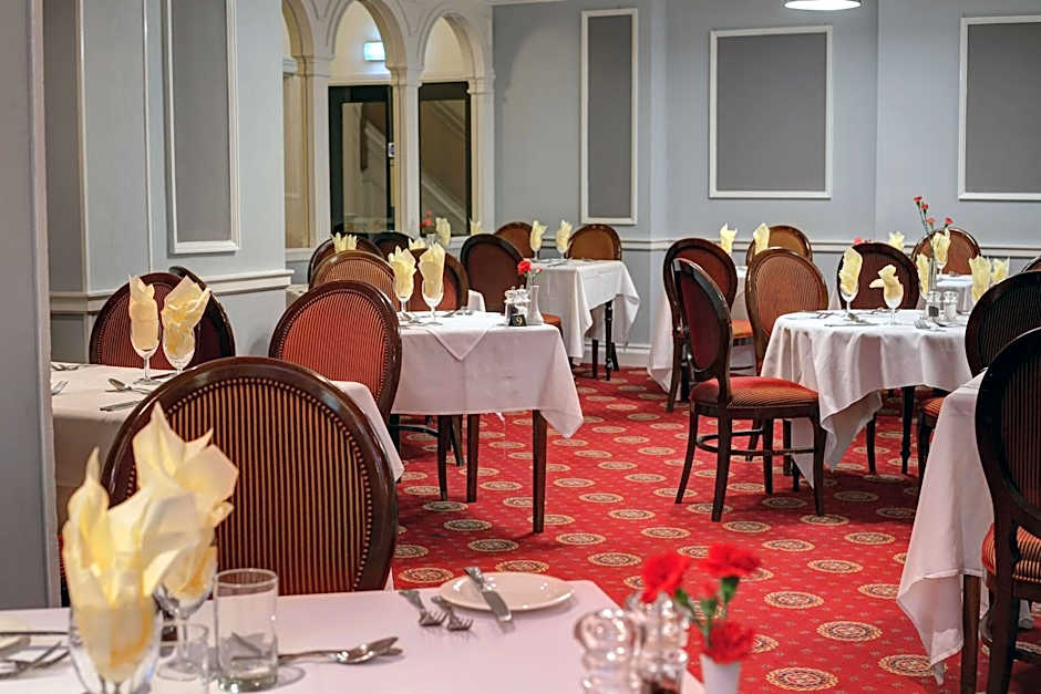 Belvilla Crewe Arms Hotel