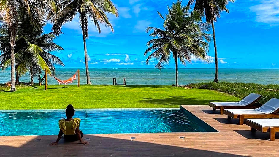 Casa Waua | PÉ NA AREIA, rooftop, borda infinita