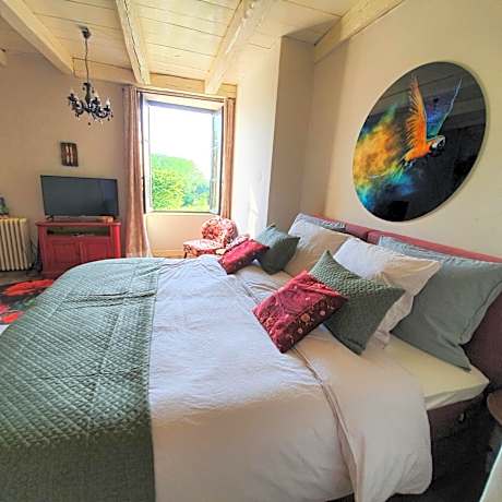 King Room with Pool View