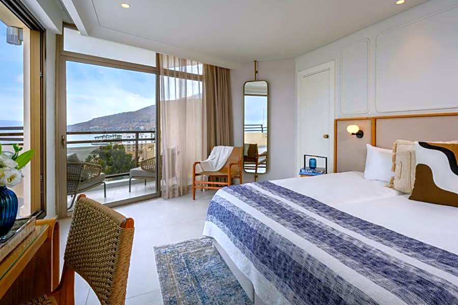 Leonardo Plaza Kinneret