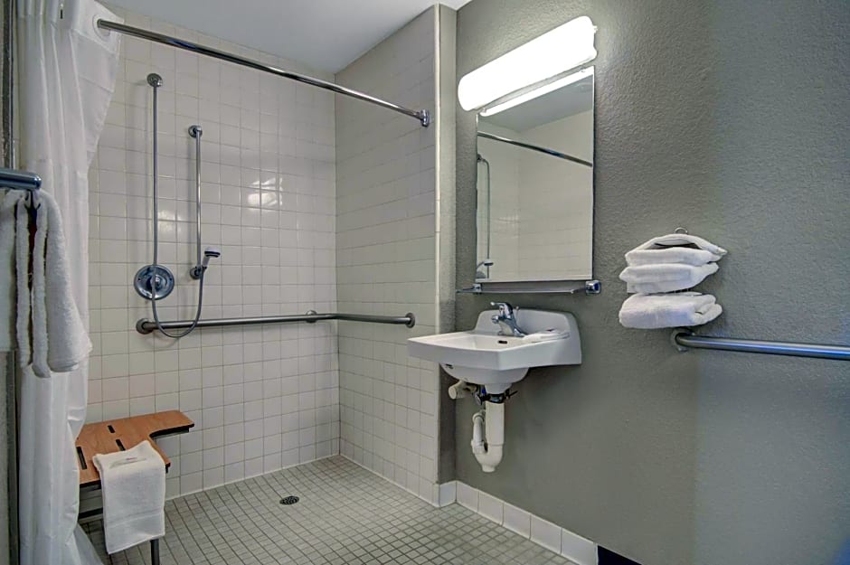 Motel 6-San Jose, CA - Airport