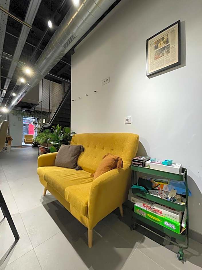 VTZ The Botanic Hostel