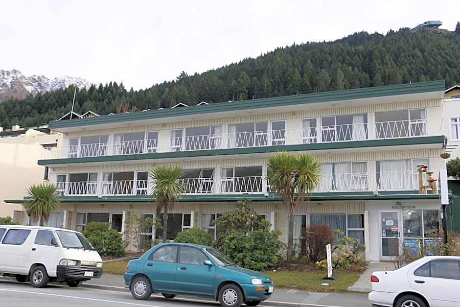 Lakeside Motel