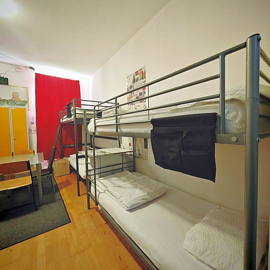 Abai Hostel – Vienna, NY