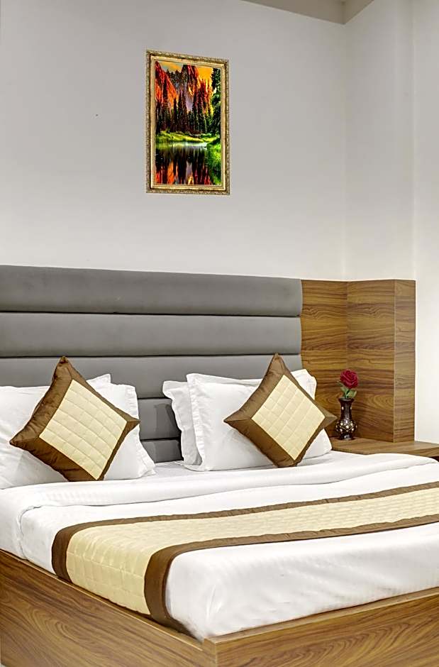 Hotel S B INN @ PAHARGANJ