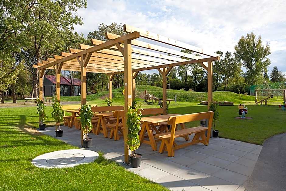 JUFA Hotel Weinviertel - Eselsmuhle