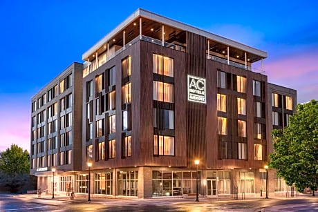 AC Hotel by Marriott Bozeman Downtown
