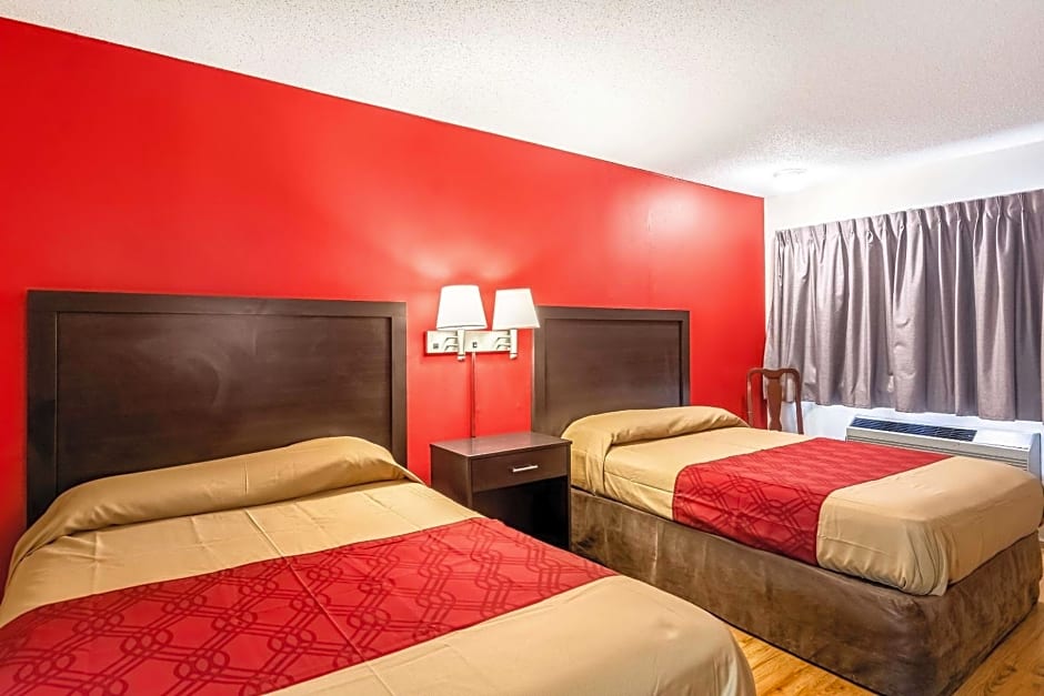 Econo Lodge East Staunton