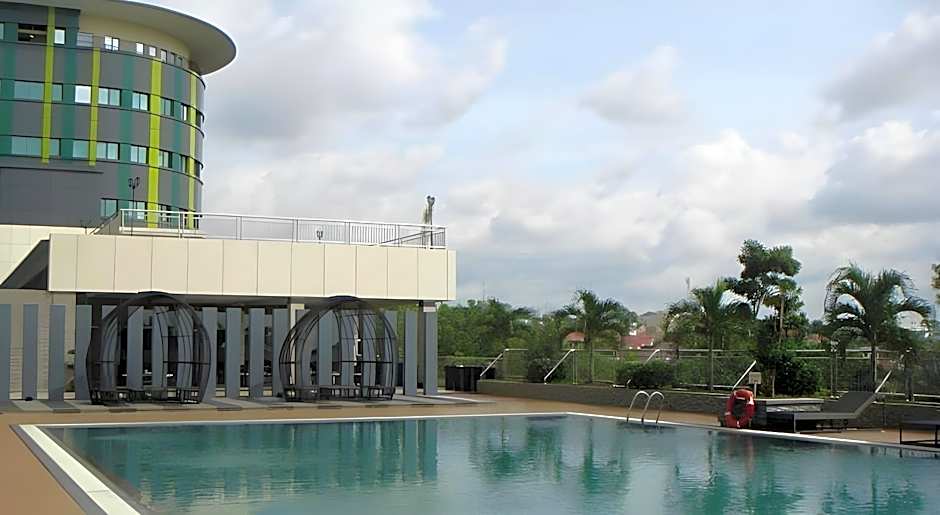 Ck Tanjungpinang Hotel And Convention Centre