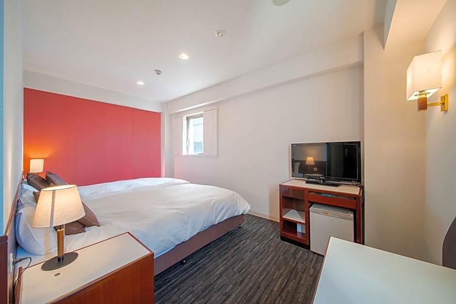 Photo 1 of 11 of Hollywood 2 Beds