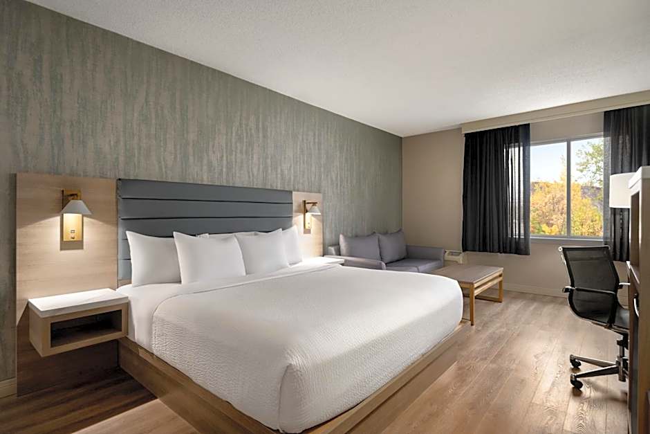 Radisson Hotel Montreal Airport