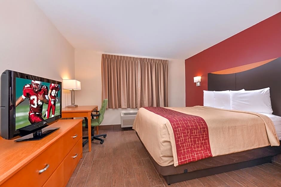 Red Roof Inn & Suites Danville, IL