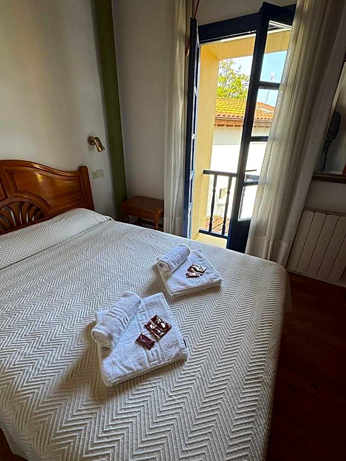 Hotel Cuevas Del Mar