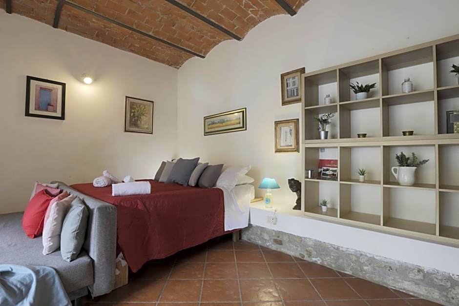 Apt con Piscina LA STALLA, 10 min Firenze in piena Campagna Toscana