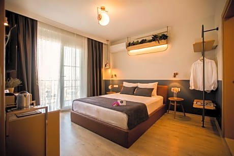 Deluxe Double Room with Balcony