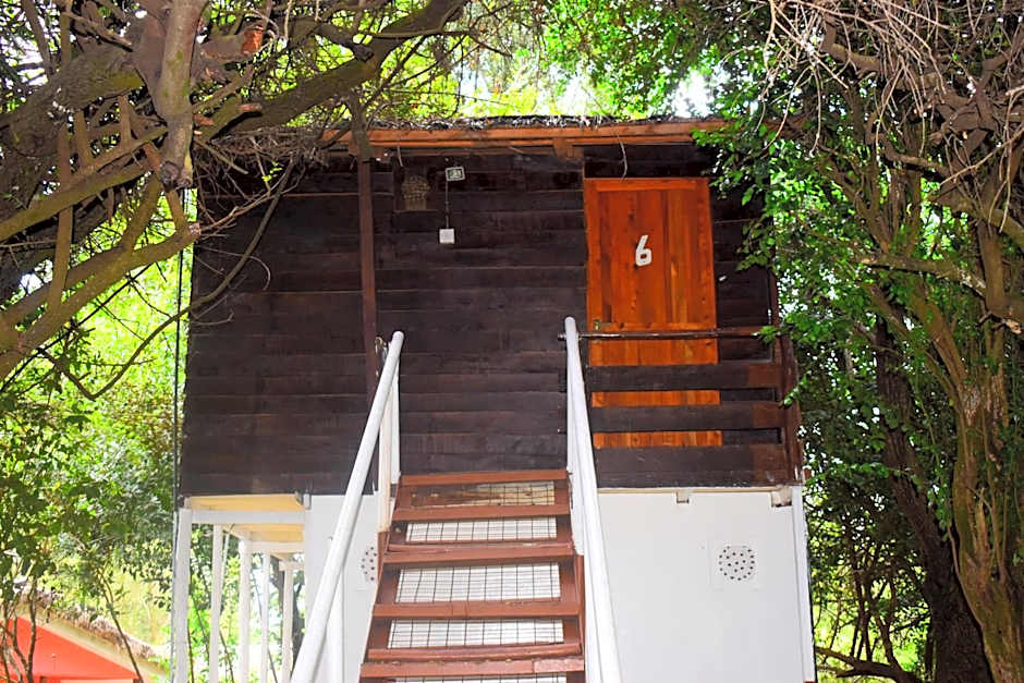 Lalanasi Lodge & Tented Camp