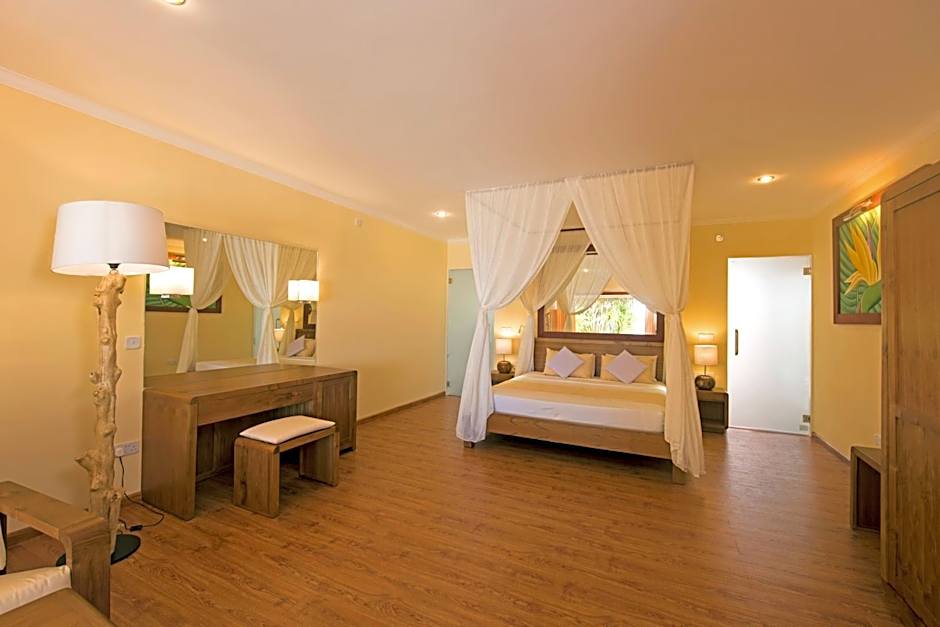 Photo 1 of 8 of Superior Bungalow