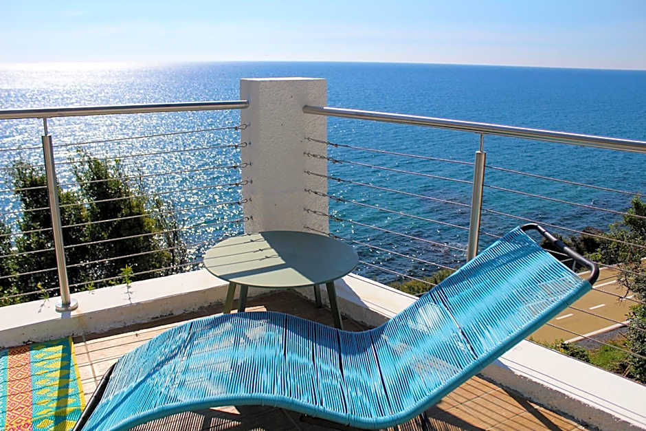 Conca Verde c21- BEACH FRONT little villas POOL, private JACUZZI sea view