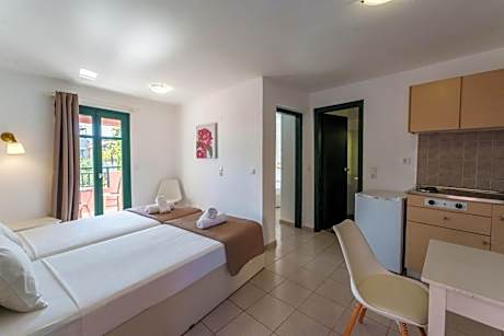 One-Bedroom Apartment (3 Adults)