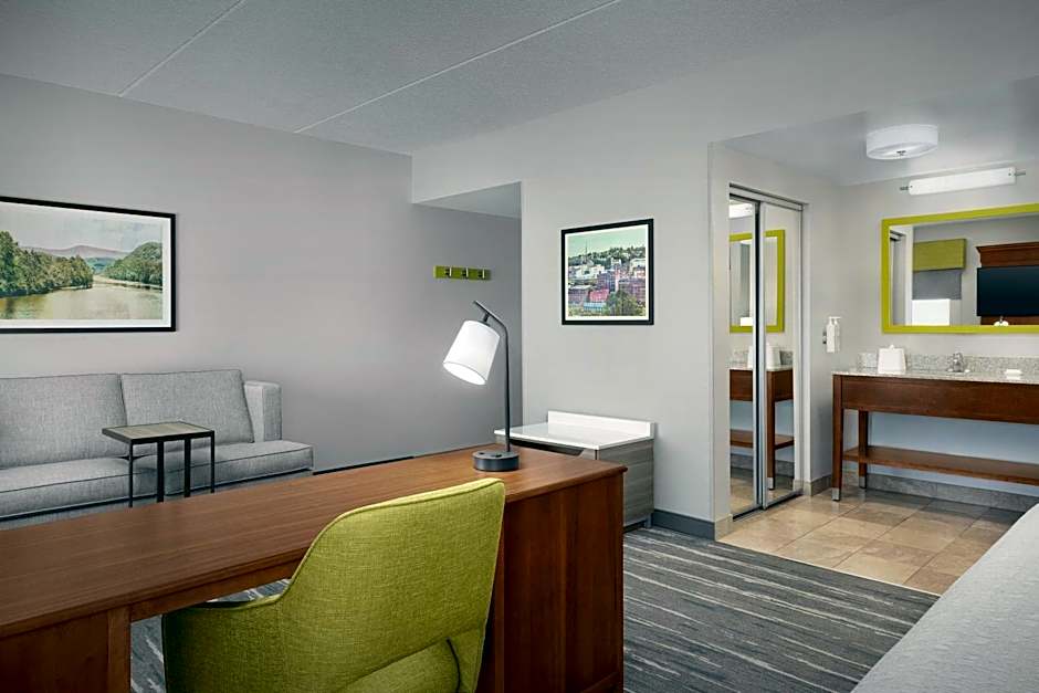 Hampton Inn By Hilton And Suites Lynchburg