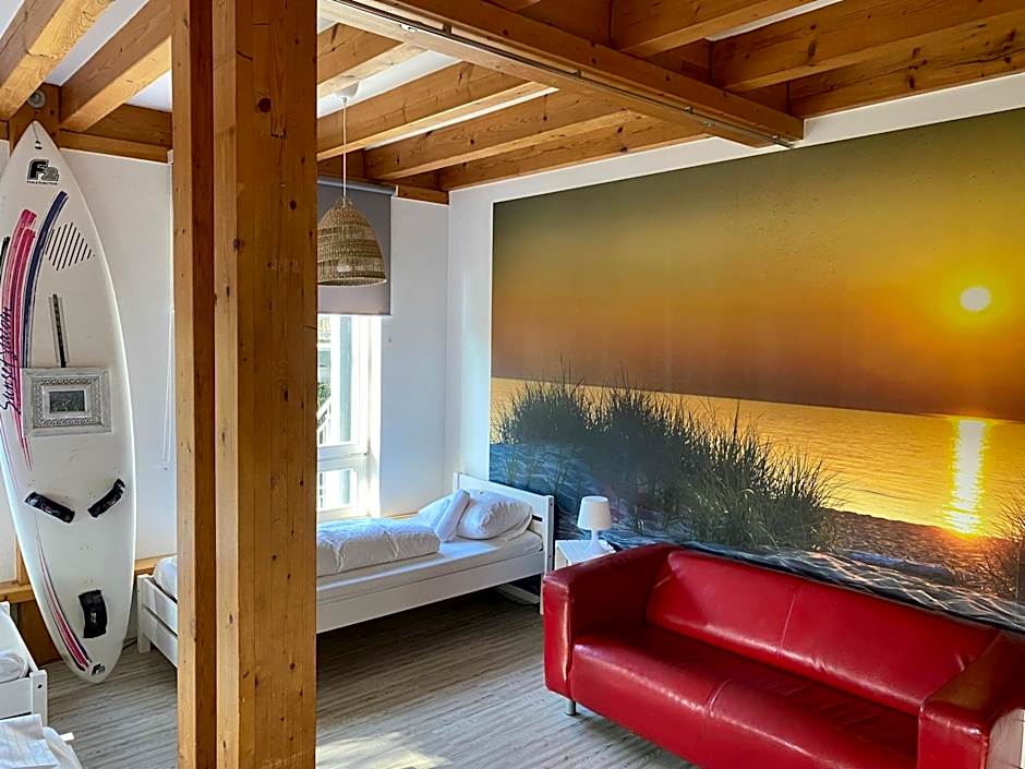 mybrand boardinghouse Volksdorf Self Check-in -free parking