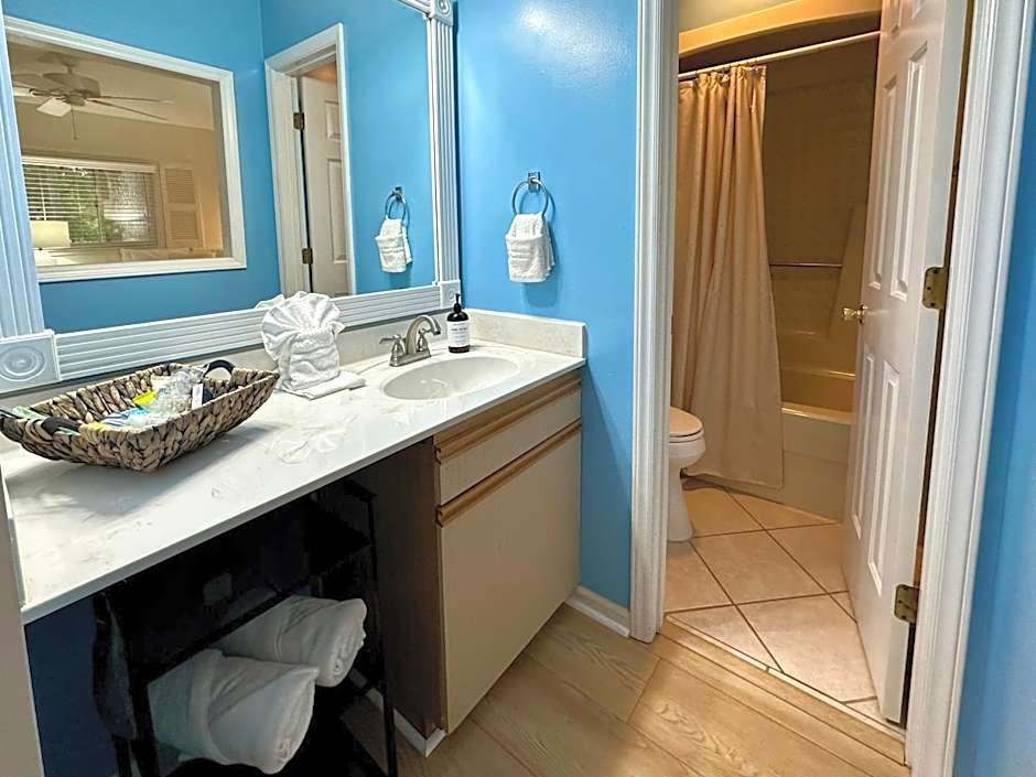 Golf/ Beach Penthouse Condo