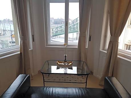 Butterfly Home Danube