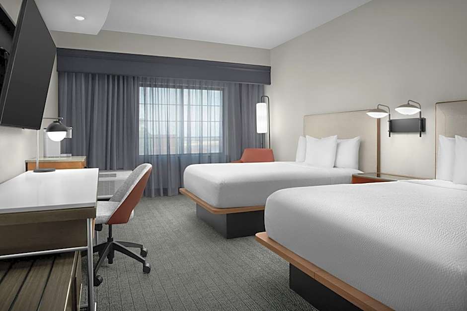 Courtyard by Marriott Pensacola Downtown