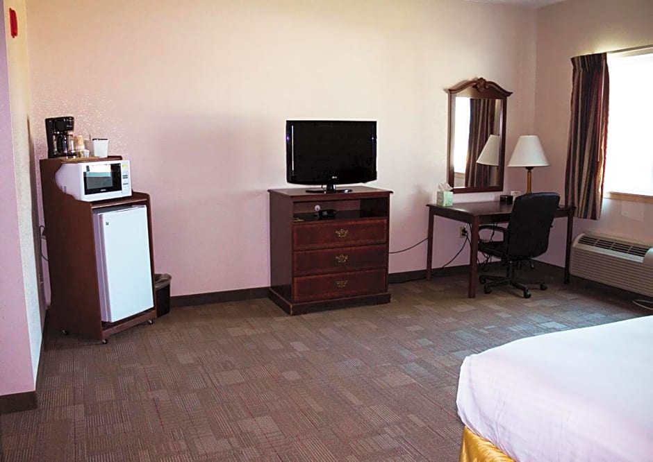 Americas Best Value Inn-Fredonia