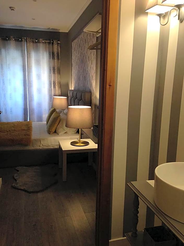 Largo da Rainha, Guesthouse